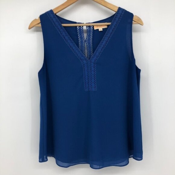 Lost April Cobalt Blue Lace trim  V-neck Chiffon Sleeveless Blouse LG - Picture 13 of 13
